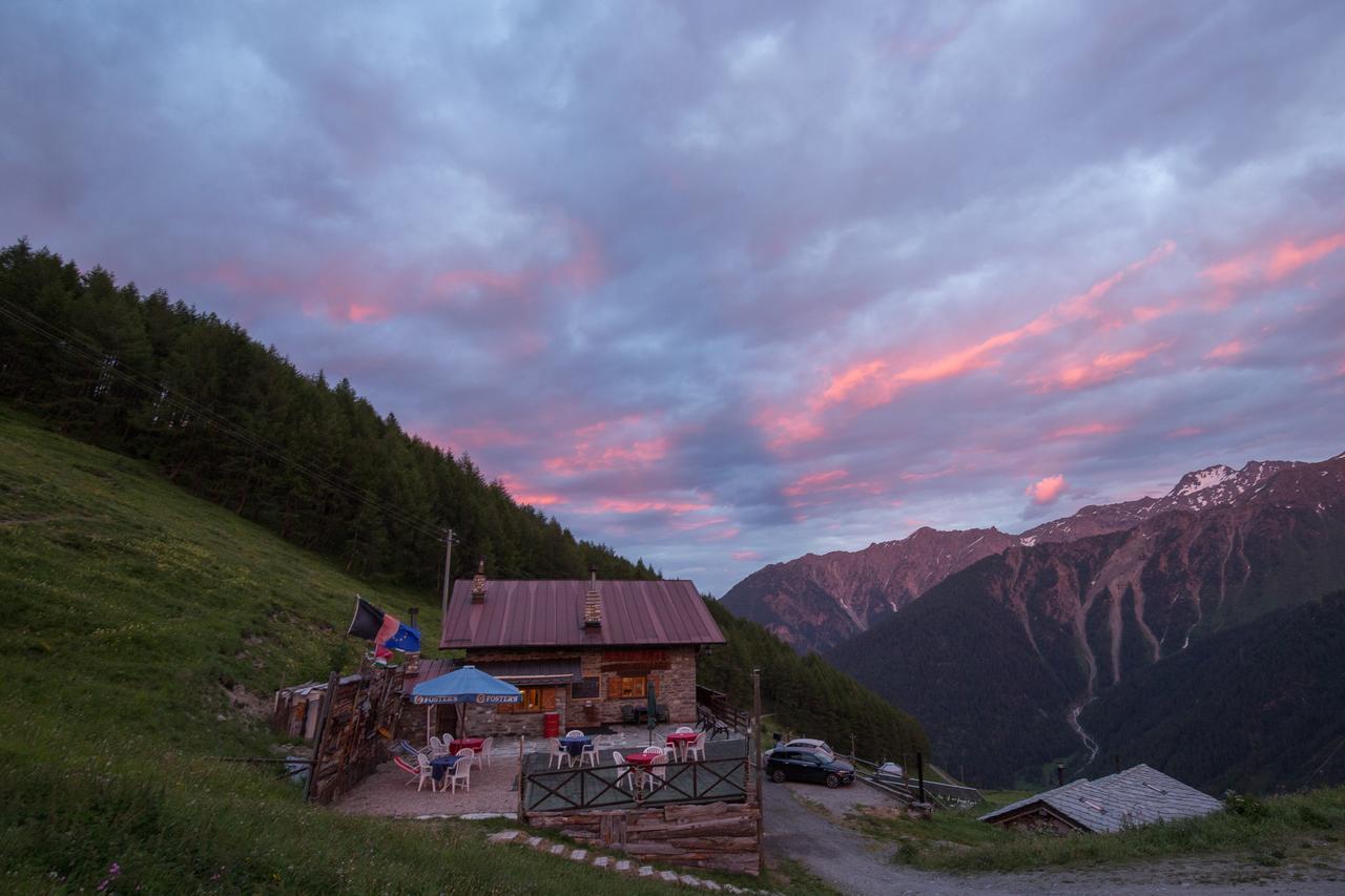 Hotel Grand Golliat Saint-Rhemy-En-Bosses Exteriér fotografie