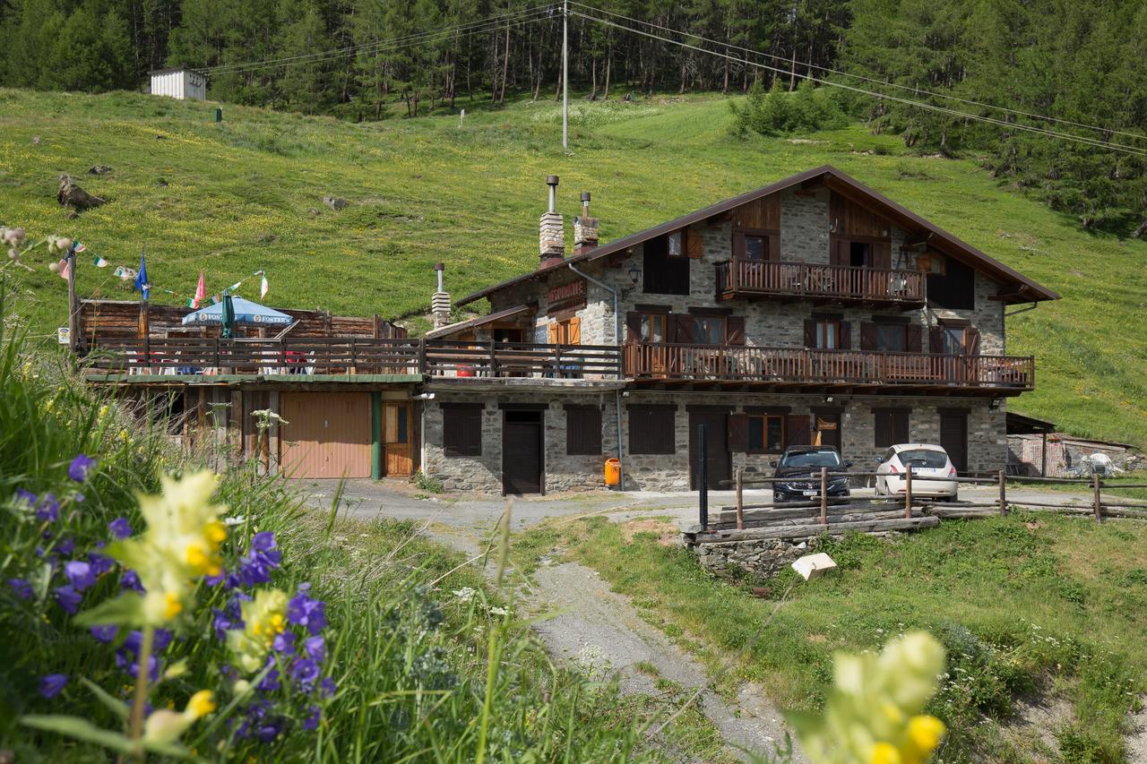 Hotel Grand Golliat Saint-Rhemy-En-Bosses Exteriér fotografie